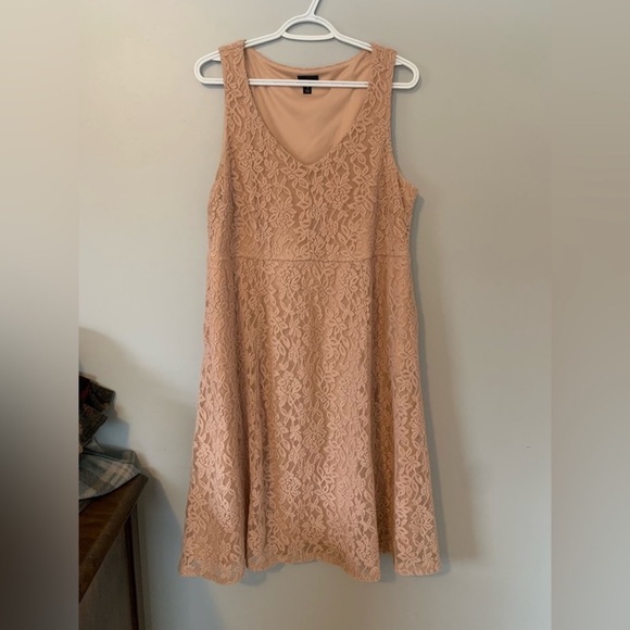 Torrid Lace Midi Dress in Blush Pink - Picture 5 of 6